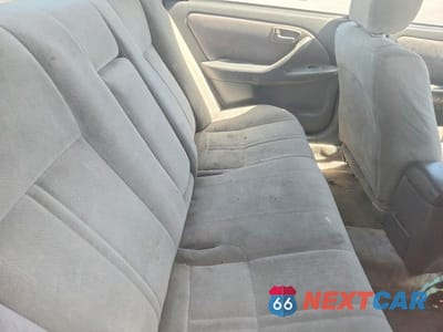 Zdjęcie 10 z 12 samochodu: 1998 TOYOTA CAMRY LE VIN:4T1BG22K6WU363625 - miniatura