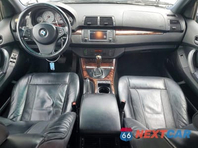 Zdjęcie 8 z 13 samochodu: 2006 BMW X5 4.8IS VIN:5UXFA93586LE84608 - miniatura