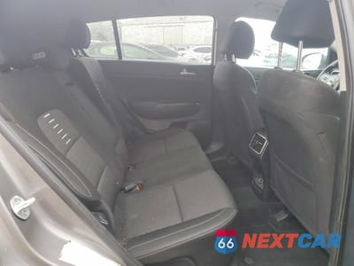 Zdjęcie 11 z 13 samochodu: 2018 KIA SPORTAGE LX VIN:KNDPM3AC6J7452816 - miniatura