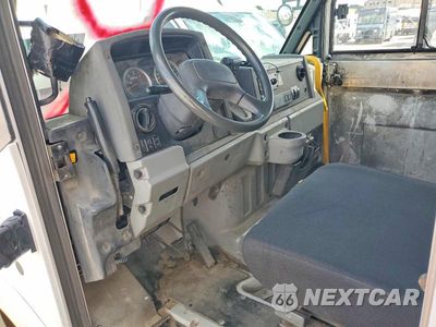 Zdjęcie 8 z 13 samochodu: 2015 ISUZU REACH NPR VIN:JALB4T171F7W00034 - miniatura