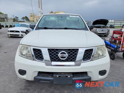Piąte zdjęcie samochodu w środku: 2015 NISSAN FRONTIER S VIN:1N6AD0ER0FN727034 - miniatura