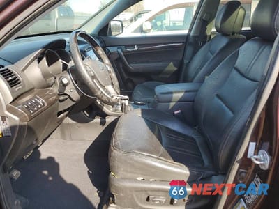 Zdjęcie 7 z 12 samochodu: 2012 KIA SORENTO SX VIN:5XYKWDA29CG274827 - miniatura