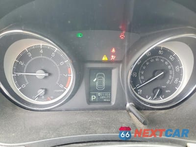 Zdjęcie 9 z 13 samochodu: 2010 SUZUKI KIZASHI SE VIN:JS2RE9A34A6101326 - miniatura