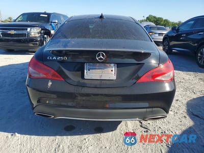 Zdjęcie 6 z 12 samochodu: 2018 MERCEDES-BENZ CLA 250 VIN:WDDSJ4EB3JN504012 - miniatura