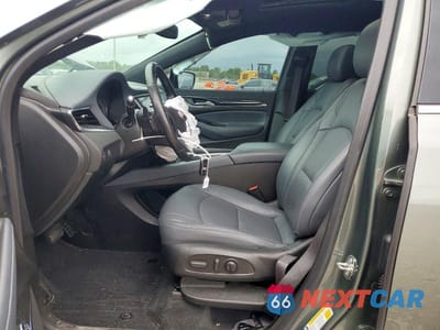 Zdjęcie 7 z 13 samochodu: 2023 BUICK ENCLAVE ESSENCE VIN:5GAERBKW6PJ224145 - miniatura