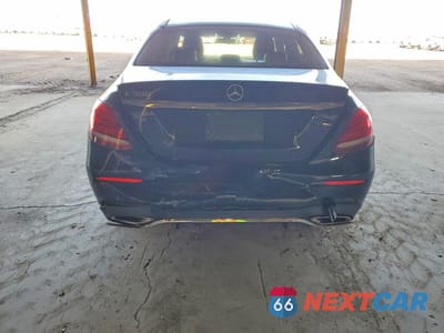 Zdjęcie 6 z 12 samochodu: 2018 MERCEDES-BENZ E 300 VIN:WDDZF4JB5JA404233 - miniatura