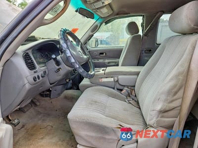 Zdjęcie 7 z 11 samochodu: 2002 TOYOTA TUNDRA SR5 V8 VIN:5TBRT34112S227242 - miniatura