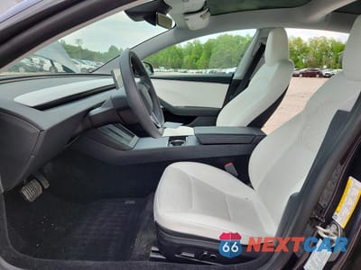 Zdjęcie 7 z 12 samochodu: 2024 TESLA MODEL 3 VIN:5YJ3E1EB7RF822291 - miniatura