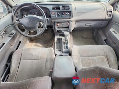 Zdjęcie 8 z 11 samochodu: 2000 NISSAN FRONTIER XE VIN:1N6ED27T3YC354060 - miniatura