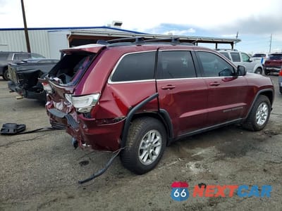 Trzecie zdjęcie samochodu z tyłu: 2018 JEEP GRAND CHEROKEE LAREDO VIN:1C4RJFAG6JC266948 - miniatura
