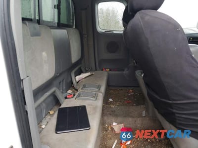 Zdjęcie 10 z 12 samochodu: 2006 TOYOTA TACOMA ACCESS CAB VIN:5TEUU42N56Z274387 - miniatura