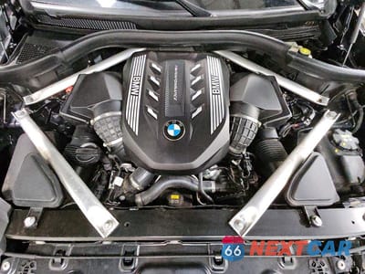Zdjęcie 12 z 13 samochodu: 2021 BMW X6 M50I VIN:5UXCY8C04M9E21187 - miniatura