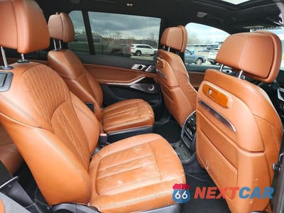 Zdjęcie 11 z 13 samochodu: 2024 BMW X7 M60I VIN:5UX33EM08R9U31933 - miniatura