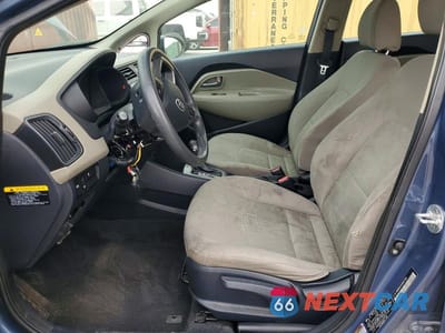 Zdjęcie 7 z 13 samochodu: 2016 KIA RIO 5-DOOR LX VIN:KNADM5A32G6647130 - miniatura