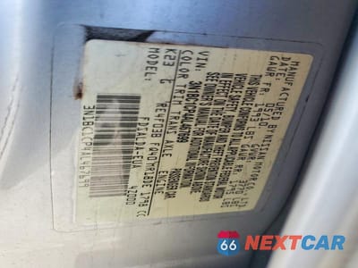 Zdjęcie 12 z 12 samochodu: 2010 NISSAN VERSA 1.8 S VIN:3N1BC1CP4AL467699 - miniatura