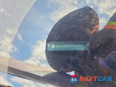 Zdjęcie 12 z 12 samochodu: 2023 TESLA MODEL X VIN:7SAXCBE66PF405227 - miniatura
