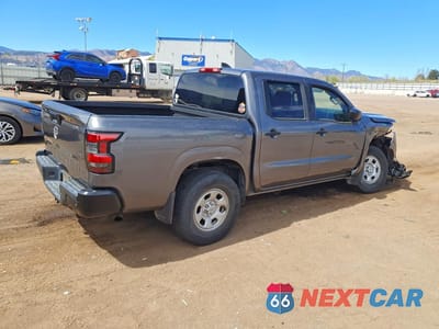 Trzecie zdjęcie samochodu z tyłu: 2022 NISSAN FRONTIER S VIN:1N6ED1EK9NN637972 - miniatura