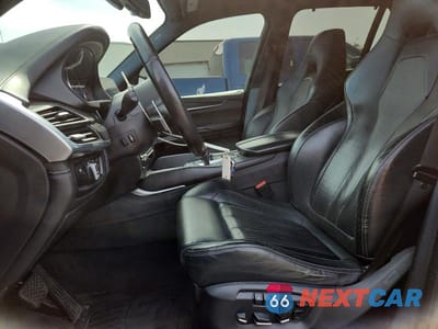 Zdjęcie 7 z 12 samochodu: 2017 BMW X5 M VIN:5YMKT6C34H0U39407 - miniatura