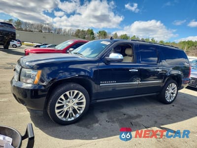 2014 CHEVROLET SUBURBAN K1500 LTZ 1GNSKKE77ER149892 - główne zdjęcie licytacji z USA - miniatura
