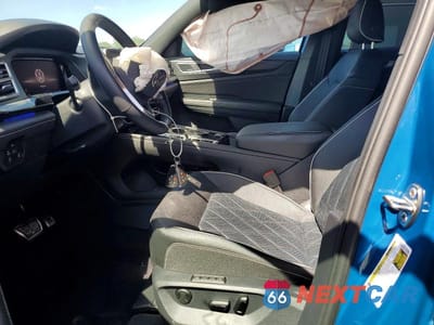 Zdjęcie 7 z 12 samochodu: 2025 VOLKSWAGEN ATLAS CROSS SPORT SEL PREMIUM R-LINE VIN:1V2FE2CA5SC230189 - miniatura