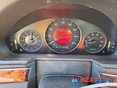 Zdjęcie 9 z 13 samochodu: 2005 MERCEDES-BENZ E 320 4MATIC VIN:WDBUF82J15X169378 - miniatura