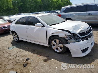 Czwarte zdjęcie samochodu z boku: 2010 TOYOTA CAMRY SE VIN:4T1BF3EK2AU550597 - miniatura