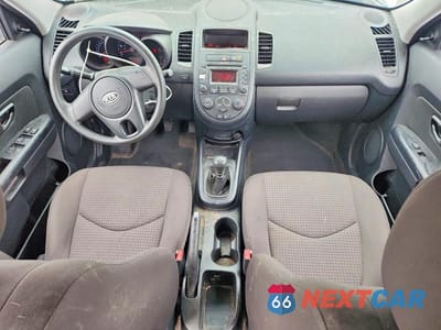 Zdjęcie 8 z 12 samochodu: 2012 KIA SOUL BASE VIN:KNDJT2A50C7377991 - miniatura