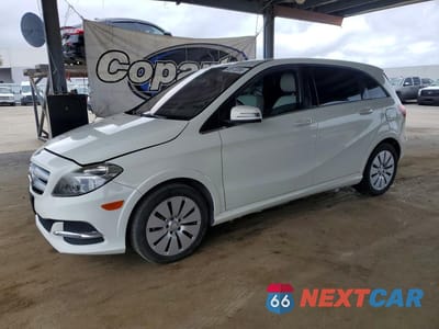 2017 MERCEDES-BENZ B 250E WDDVP9AB7HJ013278 - główne zdjęcie licytacji z USA - miniatura