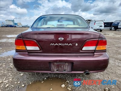 Zdjęcie 6 z 12 samochodu: 1998 NISSAN MAXIMA GXE VIN:JN1CA21DXWT607119 - miniatura