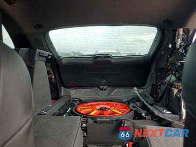 Zdjęcie 10 z 14 samochodu: 2025 PORSCHE MACAN BASE VIN:WP1AA2A58SLB05604 - miniatura