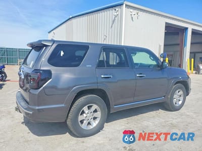 Trzecie zdjęcie samochodu z tyłu: 2010 TOYOTA 4RUNNER SR5 VIN:JTEZU5JR6A5006276 - miniatura