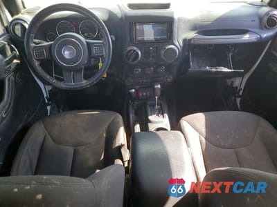 Zdjęcie 8 z 13 samochodu: 2016 JEEP WRANGLER UNLIMITED SPORT VIN:1C4BJWDG9GL189398 - miniatura