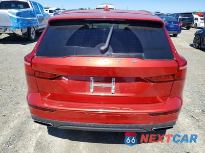 Zdjęcie 6 z 14 samochodu: 2021 VOLVO V60 CROSS COUNTRY T5 MOMENTUM VIN:YV4102WK3M1070923 - miniatura
