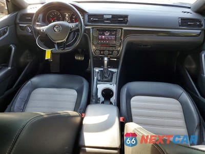 Zdjęcie 8 z 12 samochodu: 2018 VOLKSWAGEN PASSAT GT VIN:1VWJM7A34JC048706 - miniatura