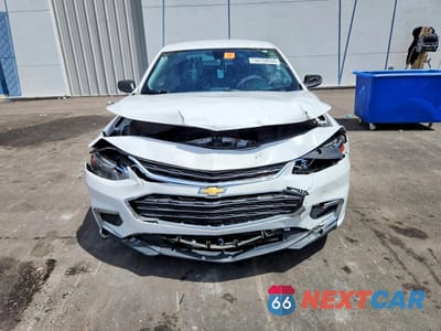 Piąte zdjęcie samochodu w środku: 2018 CHEVROLET MALIBU LS VIN:1G1ZB5ST5JF104562 - miniatura
