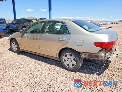 Drugie zdjęcie samochodu z przodu: 2005 HONDA ACCORD LX VIN:3HGCM56425G707789 - miniatura