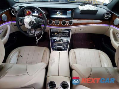 Zdjęcie 8 z 12 samochodu: 2017 MERCEDES-BENZ E 300 4MATIC VIN:WDDZF4KB9HA023591 - miniatura