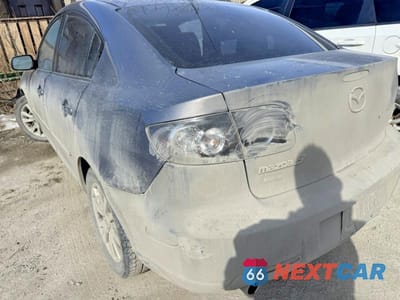 Trzecie zdjęcie samochodu z tyłu: 2007 MAZDA 3 I VIN:JM1BK32F071720019 - miniatura