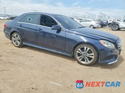 Czwarte zdjęcie samochodu z boku: 2014 MERCEDES-BENZ E 350 VIN:WDDHF5KB5EB041674 - miniatura