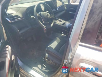 Zdjęcie 7 z 12 samochodu: 2025 TOYOTA SIENNA XSE VIN:5TDDSKFC1SS166407 - miniatura