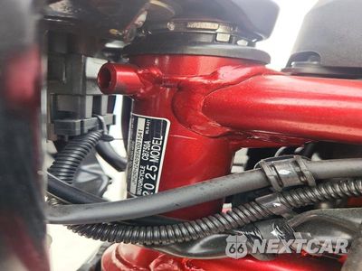 Zdjęcie 9 z 9 samochodu: 2025 HONDA CB750 A VIN:JH2RH2409SK001541 - miniatura