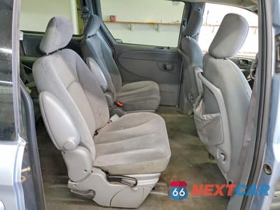 Zdjęcie 11 z 14 samochodu: 2004 CHRYSLER TOWN & COUNTRY EX FW VIN:2C4GP44R14R600256 - miniatura