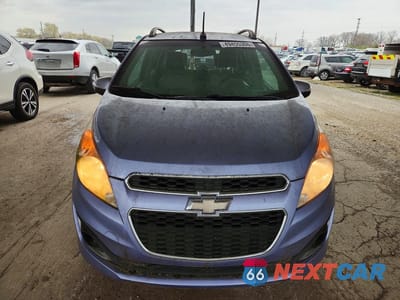 Piąte zdjęcie samochodu w środku: 2014 CHEVROLET SPARK 2LT VIN:KL8CF6S94EC467379 - miniatura