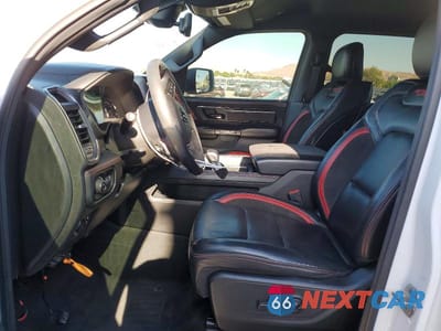 Zdjęcie 7 z 12 samochodu: 2021 RAM 1500 TRX VIN:1C6SRFU9XMN803439 - miniatura