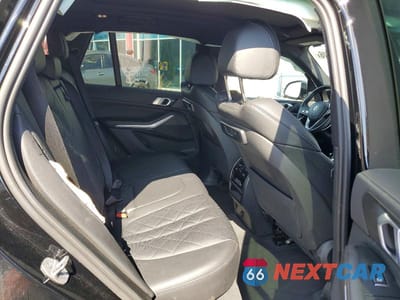 Zdjęcie 11 z 12 samochodu: 2023 BMW X5 XDRIVE45E VIN:5UXTA6C08P9P84991 - miniatura