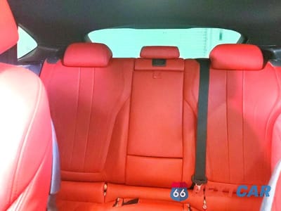 Zdjęcie 10 z 13 samochodu: 2019 BMW X6 SDRIVE35I VIN:5UXKU0C53K0H99474 - miniatura