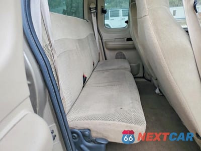 Zdjęcie 10 z 12 samochodu: 2001 FORD F150 VIN:1FTRX17L01NA35781 - miniatura