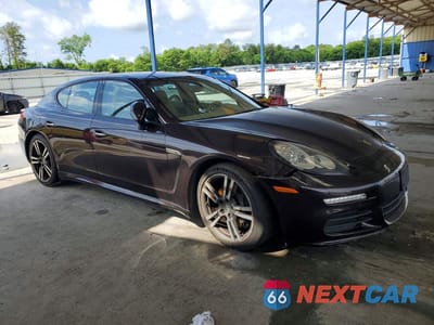 Czwarte zdjęcie samochodu z boku: 2014 PORSCHE PANAMERA 2 VIN:WP0AA2A74EL011520 - miniatura