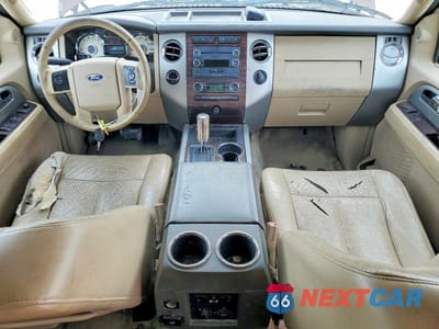 Zdjęcie 8 z 14 samochodu: 2011 FORD EXPEDITION XLT VIN:1FMJU1H5XBEF37524 - miniatura