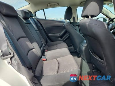 Zdjęcie 10 z 12 samochodu: 2016 MAZDA 3 SPORT VIN:JM1BM1U76G1336802 - miniatura